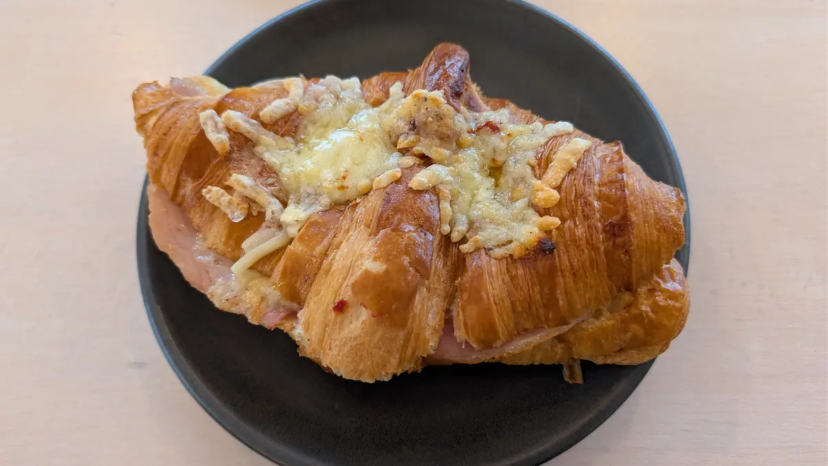 Have Your Cake & Eat It – patisserie in St George, Kingswood